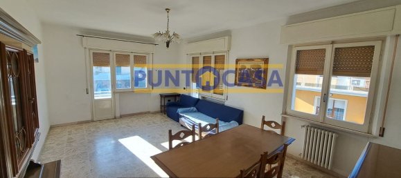 6 rooms House in Teramo, Italy No. 95683 19