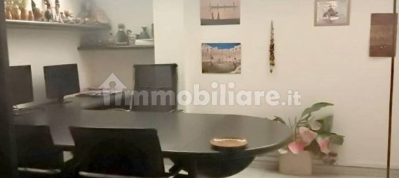 1 room Commercial property in Milan, Italy No. 327553 4