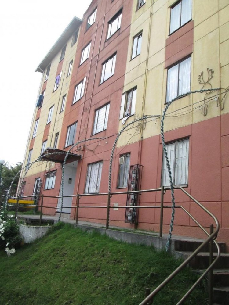 Дом с 3 спальнями в Богота, Колумбия № 10972