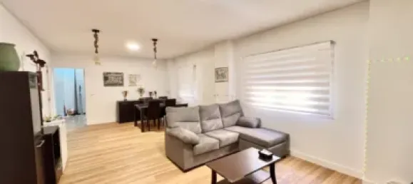 Propiedad comercial de 1 dormitorio en San Vicente del Raspeig, Spain No. 136852 3