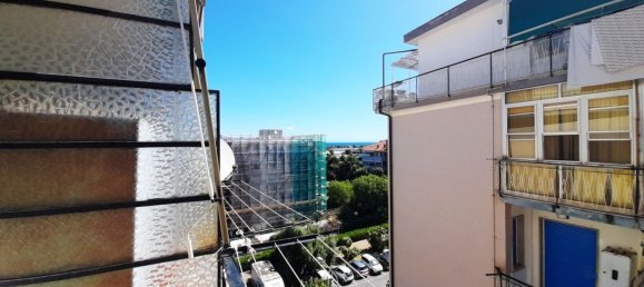 2-salle Appartement à Albenga, Italy No. 299531 15