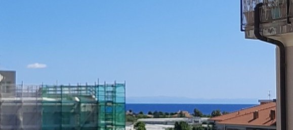 2-salle Appartement à Albenga, Italy No. 299531 16