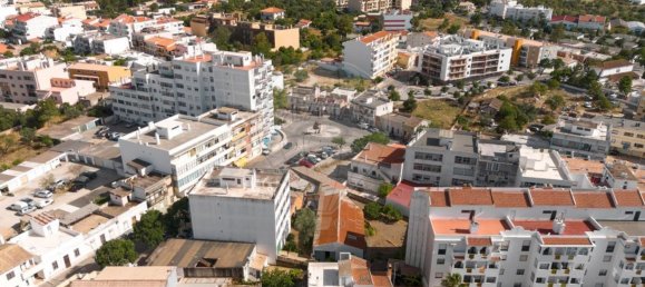 2 bedrooms House in Loule, Portugal No. 24560 2