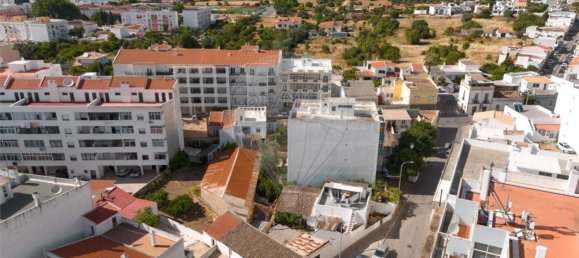 2 bedrooms House in Loule, Portugal No. 24560 6