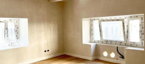 3 rooms Apartment in Florence, Italy No. 37201 8