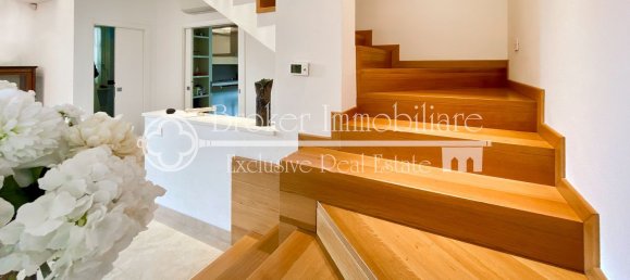 13 rooms Villa in Camaiore, Italy No. 168218 19