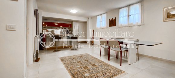 13 rooms Villa in Camaiore, Italy No. 168218 24