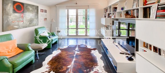 13 rooms Villa in Camaiore, Italy No. 168218 15