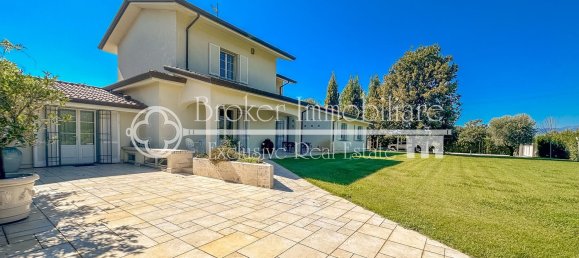 13 rooms Villa in Camaiore, Italy No. 168218 9