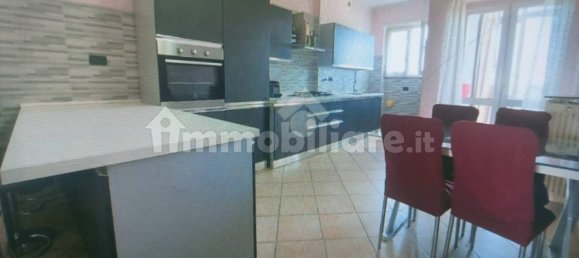 2 bedrooms Apartment in Chivasso, Italy No. 290046 4