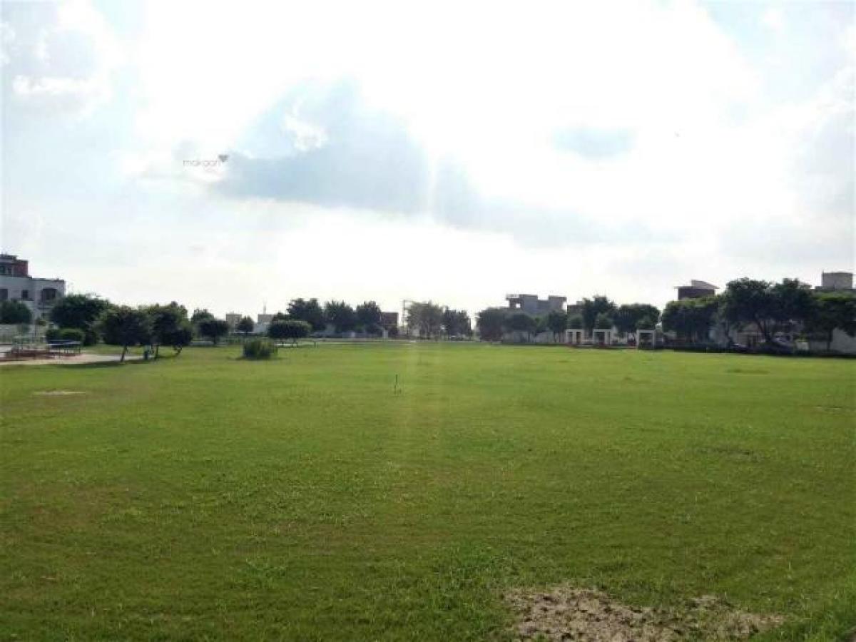  Land in Mohali, India No. 33839