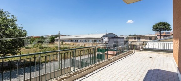 2 rooms Apartment in Rome, Italy No. 12273 2