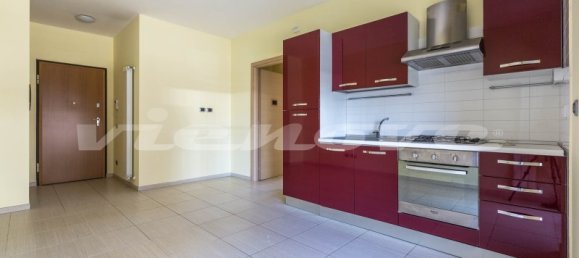 2 rooms Apartment in Rome, Italy No. 12273 14