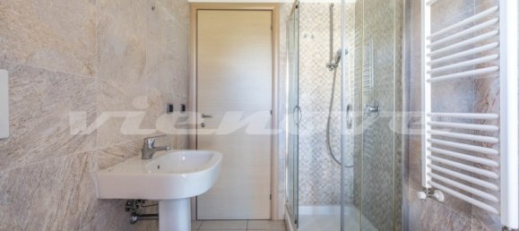 2 rooms Apartment in Rome, Italy No. 12273 29