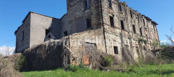 5 rooms Commercial property in Rieti, Italy No. 296342 16