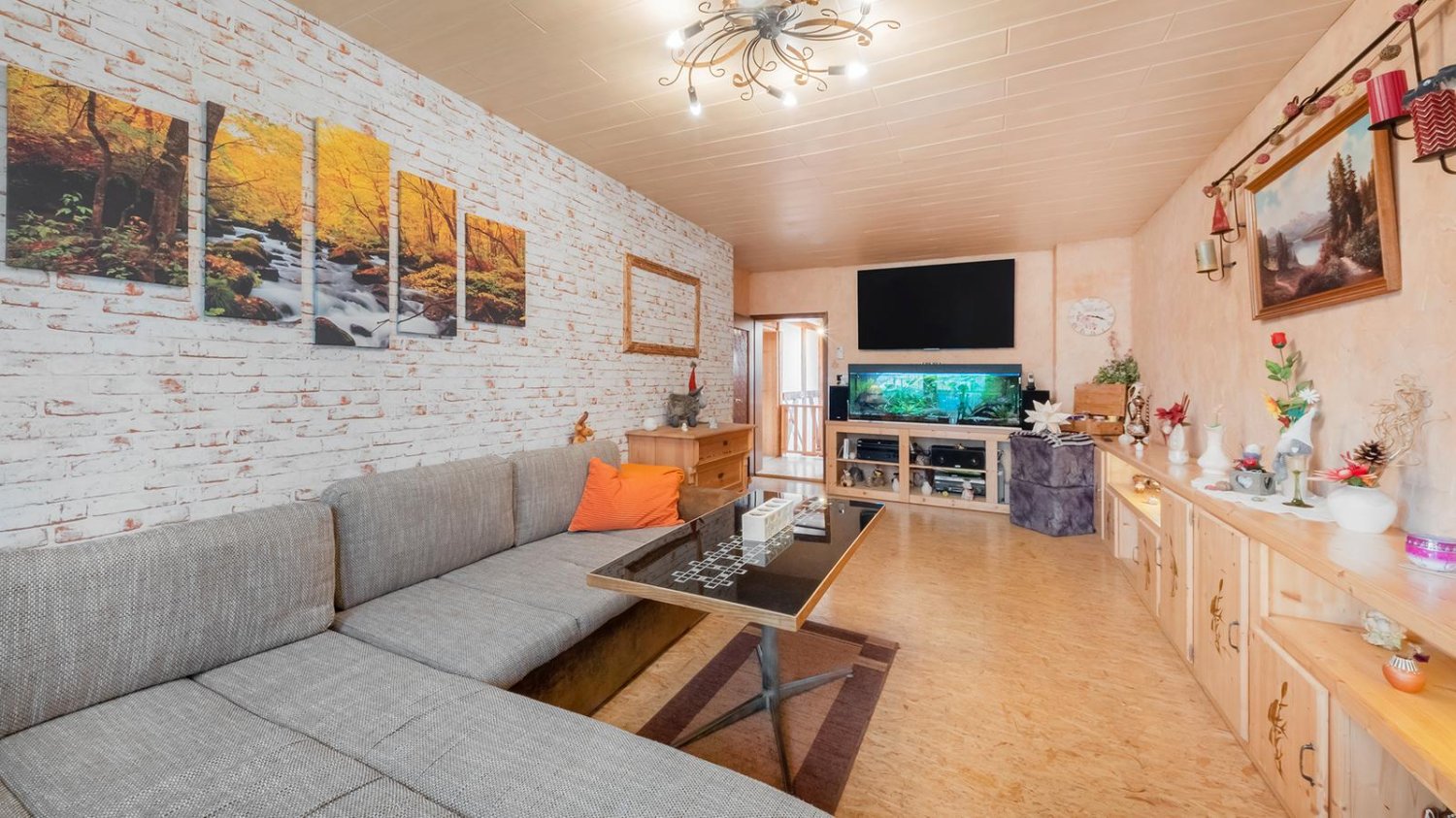 2 Schlafzimmer Haus in Salzlandkreis, Germany, Nr. 63785