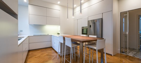 4 Schlafzimmer Wohnung in Milan, Italy, Nr. 378296 31