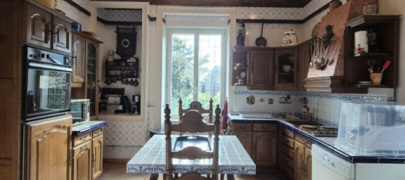 5 bedrooms House in Orne, France No. 355023 12