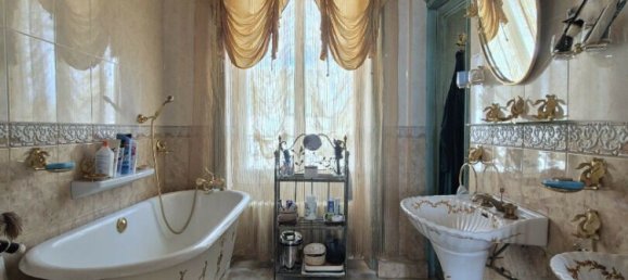 5 bedrooms House in Orne, France No. 355023 2