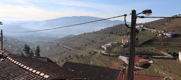 2 غرف نوم منزل في Santa Marta de Penaguiao, Portugal رقم 163576 3