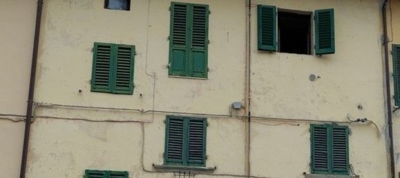 Квартира с 3 комнатами в Ареццо, Италия № 201416 21