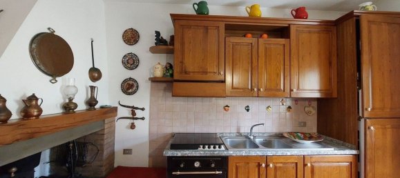 Квартира с 3 комнатами в Ареццо, Италия № 201416 15