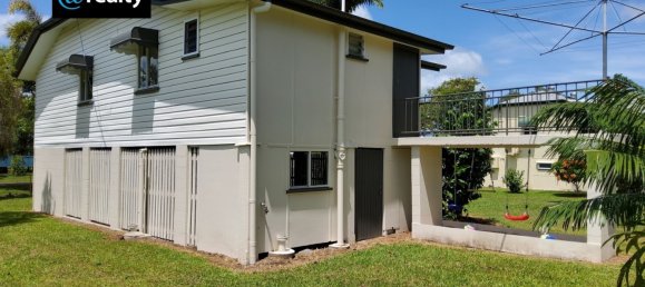 3 bedrooms House in Ingham, Australia No. 1121 6