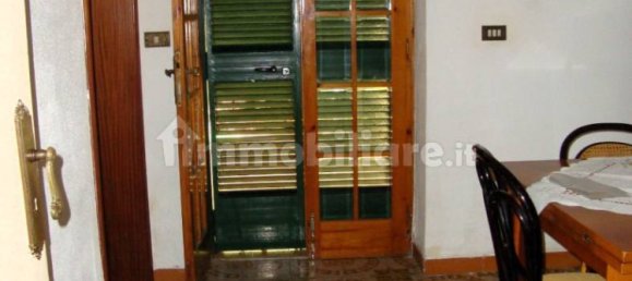 3 bedrooms Villa in Bari, Italy No. 334438 5