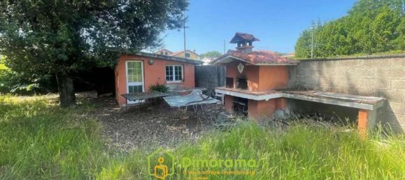 9-Zimmer Wohnung in Carrara, Italy, Nr. 45718 4