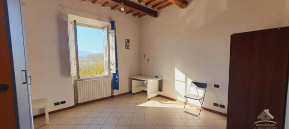 Дом с 5 комнатами в Лукка, Италия № 111581 8