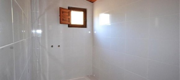  Land in Guadalest, Spain No. 108961 49