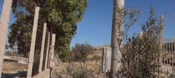 176m² Commercial property in Agrigento, Italy No. 274411 7