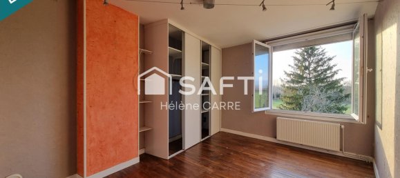 5 Schlafzimmer Haus in Lazenay, France, Nr. 77748 7