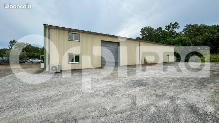 776m² Commercial property in Saint-Geours-de-Maremne, France No. 280125