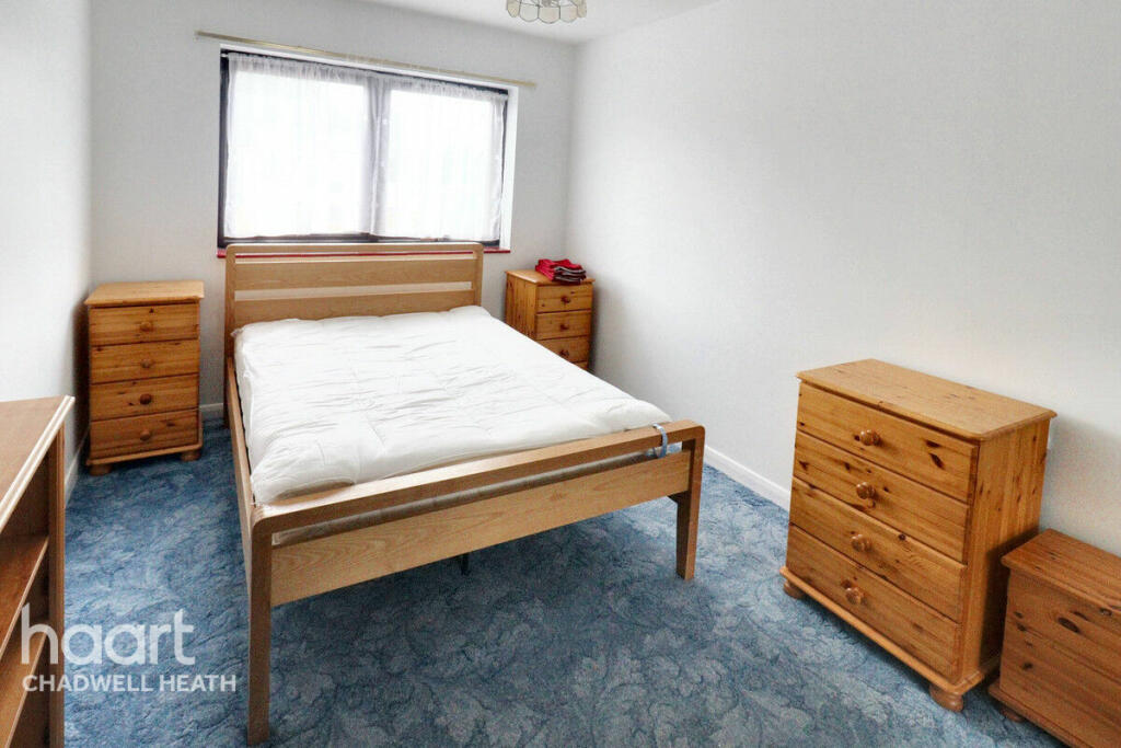1 bedroom House in Romford, United Kingdom No. 4830