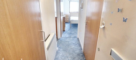 1 bedroom House in Romford, United Kingdom No. 4830 9