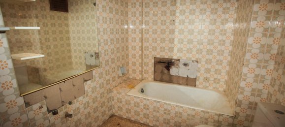 Apartamento de 4 dormitorios en Calafell, Spain No. 171629 19