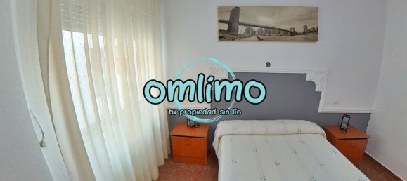 Apartamento de 3 dormitorios en Córdoba, Spain No. 146002 12