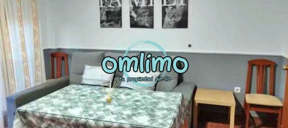 Apartamento de 3 dormitorios en Córdoba, Spain No. 146002 3
