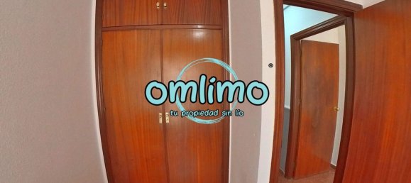 Apartamento de 3 dormitorios en Córdoba, Spain No. 146002 26