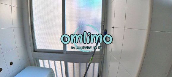 Apartamento de 3 dormitorios en Córdoba, Spain No. 146002 10