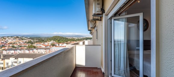 Apartamento T4 em Cascais, Portugal N.º 111910 3