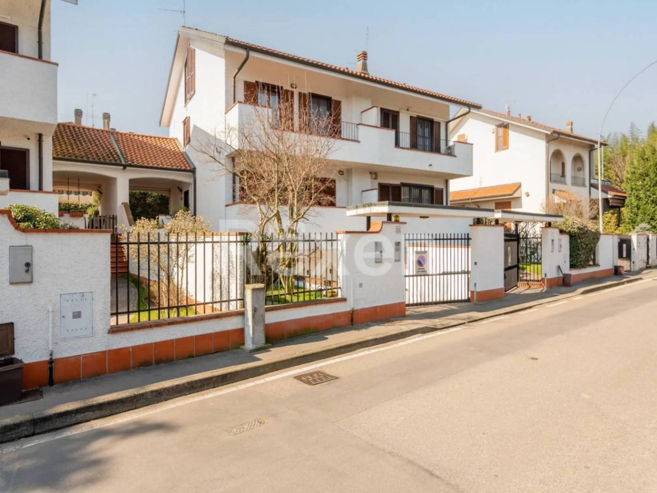 3 bedrooms House in Gudo Visconti, Italy No. 115868