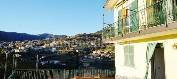 3 bedrooms Villa in Tovo San Giacomo, Italy No. 165219 3