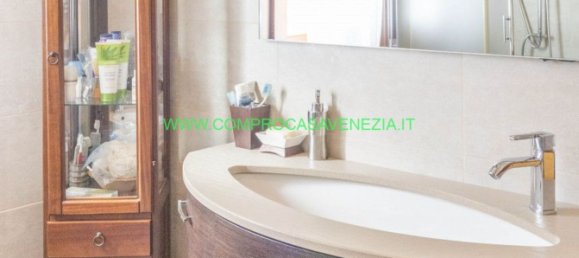 Casa de 5 habitaciónes en Venice, Italy No. 92356 30