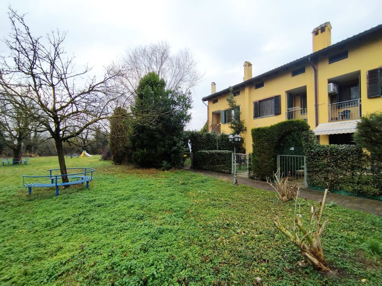 3 rooms Duplex in Vanzago, Italy No. 22890