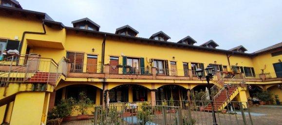 3 rooms Duplex in Vanzago, Italy No. 22890 8