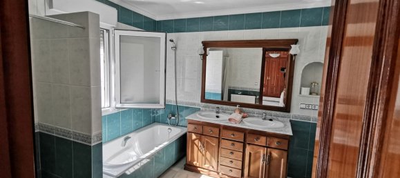 Villa T5 em Estepona, Spain N.º 136500 30