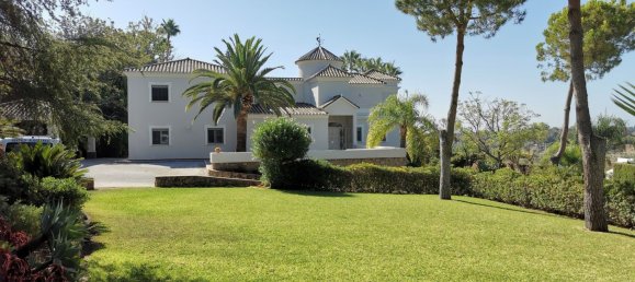 Villa T5 em Estepona, Spain N.º 136500 11