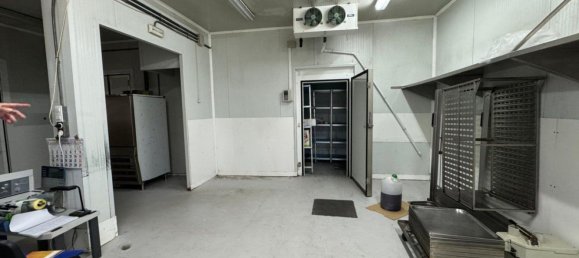 Склад 325м² в Андалусия, Испания № 152143 17